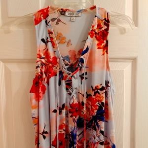 Jennifer Lopez from Kohls sleeveless top size Small